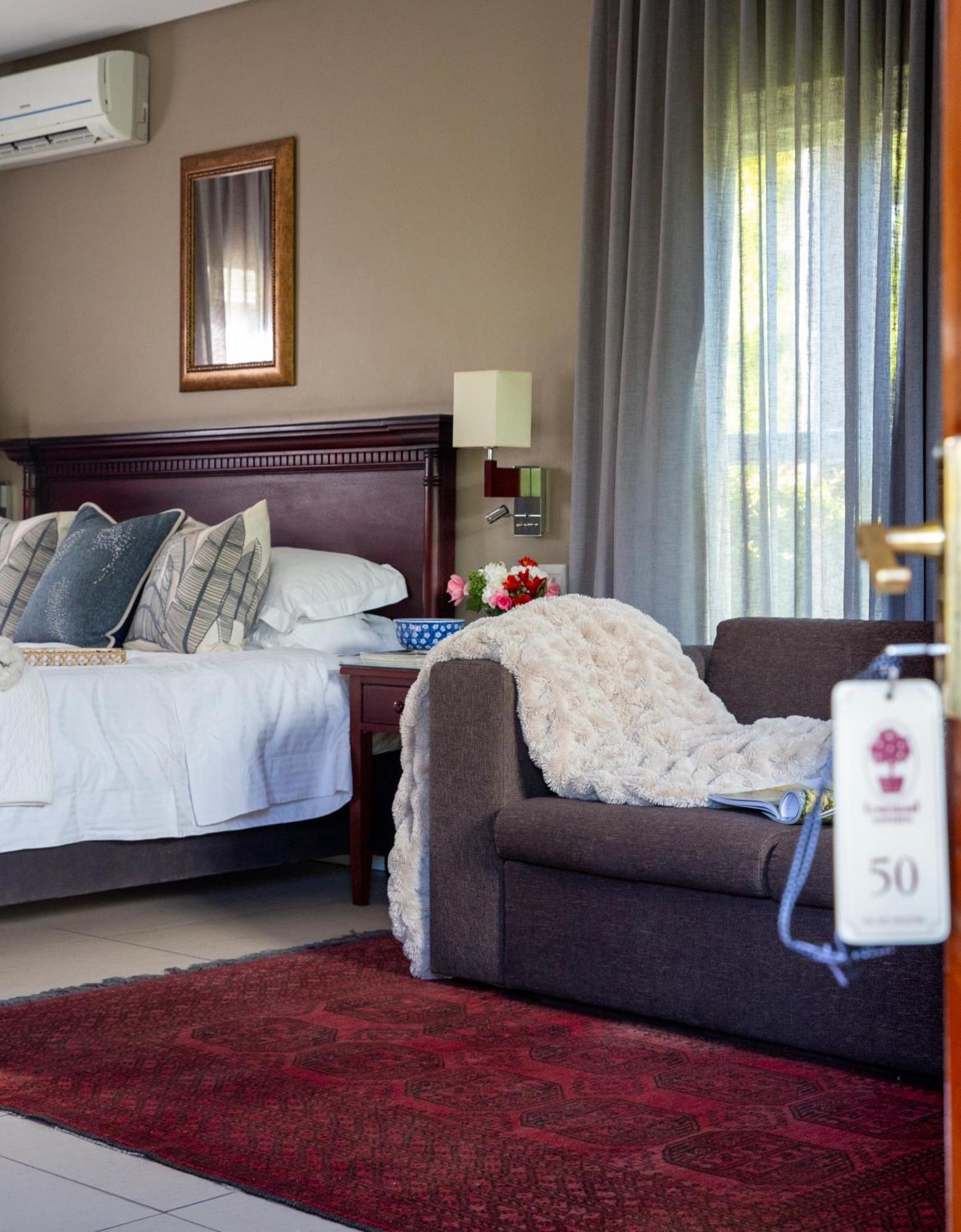 Lemoenkloof Boutique Hotel Парл Екстериор снимка